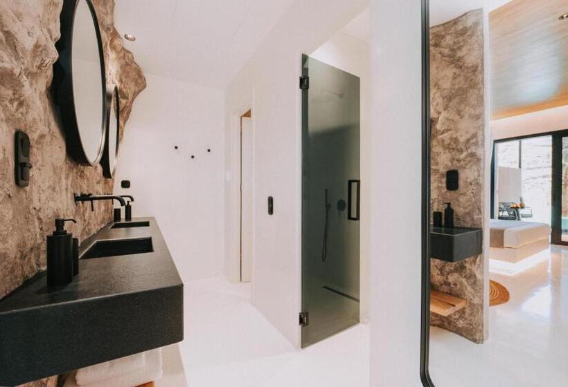 סוויטת סופריור, Ftelia Black Villas