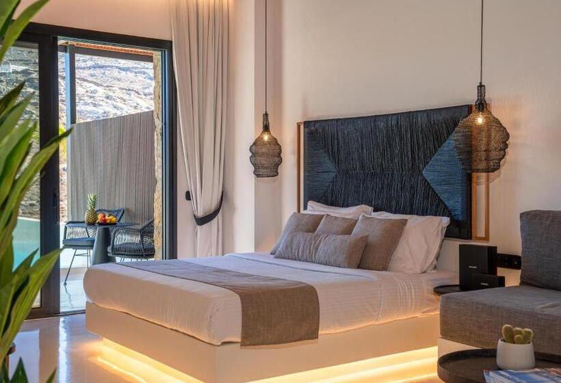 סוויטה דלוקס, Ftelia Black Villas