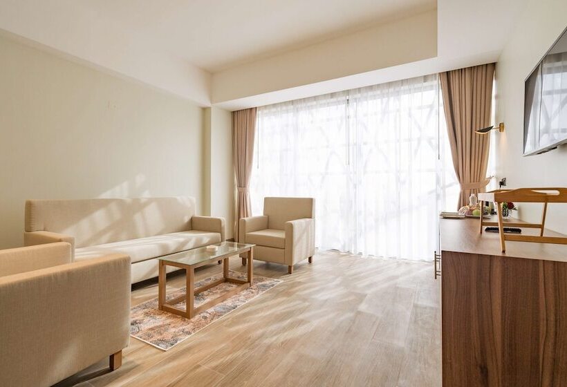 سوییت, Kyriad Muscat