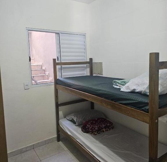 Standaard Vierpersoonskamer, Hostel Dos Pinheirais 2