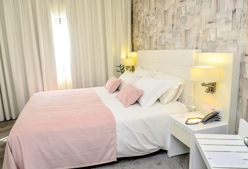 プールビュースタンダードルーム, Villamar Style Maison