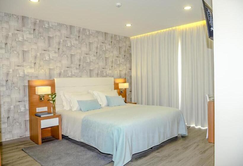 プールビュースタンダードルーム, Villamar Style Maison