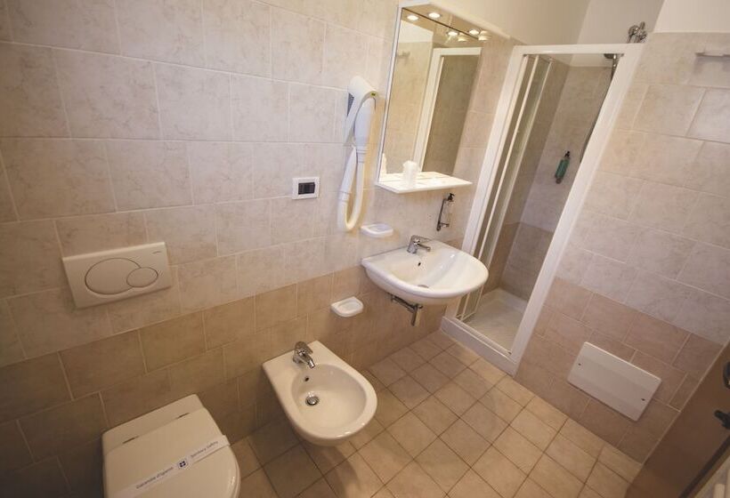 トリプルクラシックルーム, Adria Beach