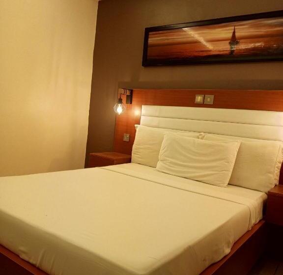 اتاق لوکس, First International Inn Downtown