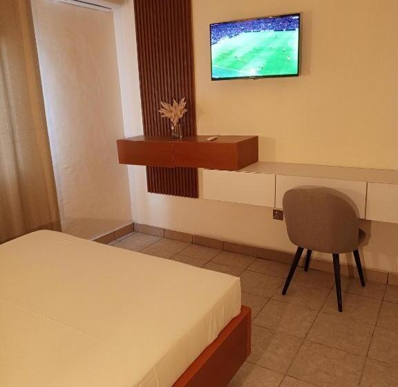 اتاق لوکس, First International Inn Downtown