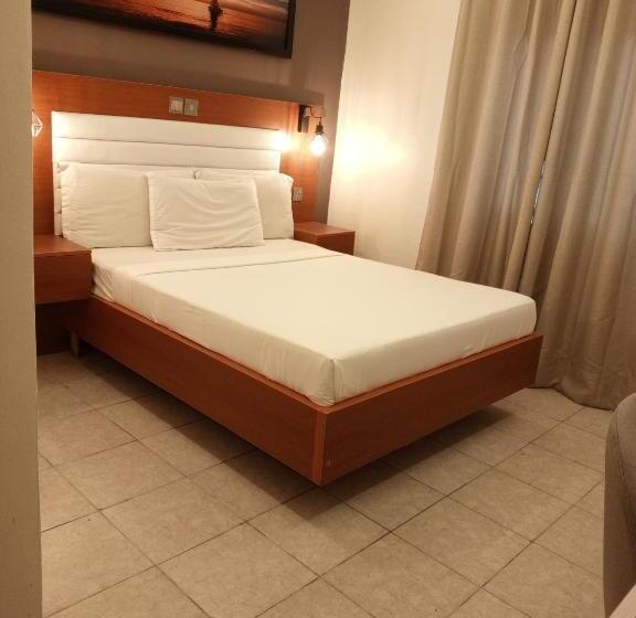 اتاق لوکس, First International Inn Downtown