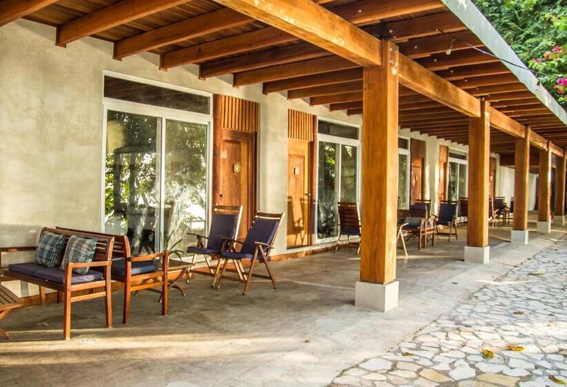 اتاق استاندارد چهار تخته, Gringo Perdido