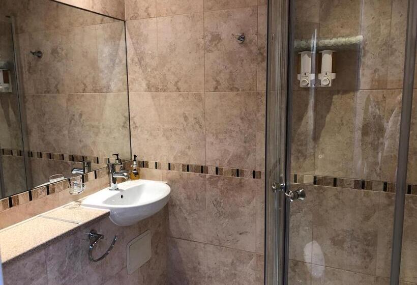 חדר אקונומי, Little Downham Anchor