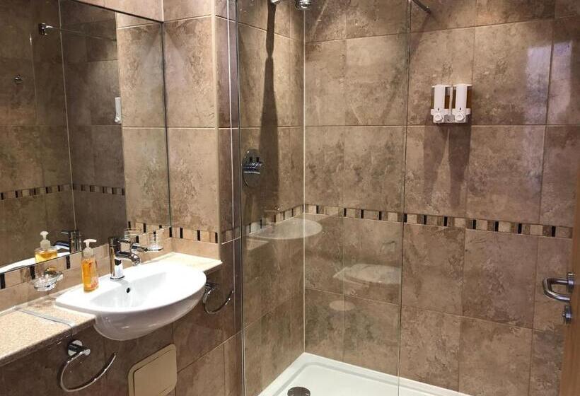 חדר דלוקס, Little Downham Anchor