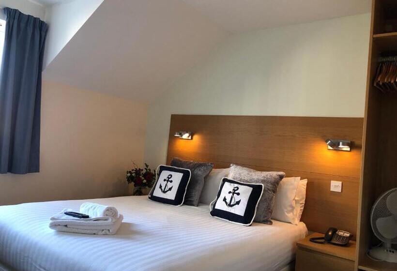 חדר סופריור, Little Downham Anchor