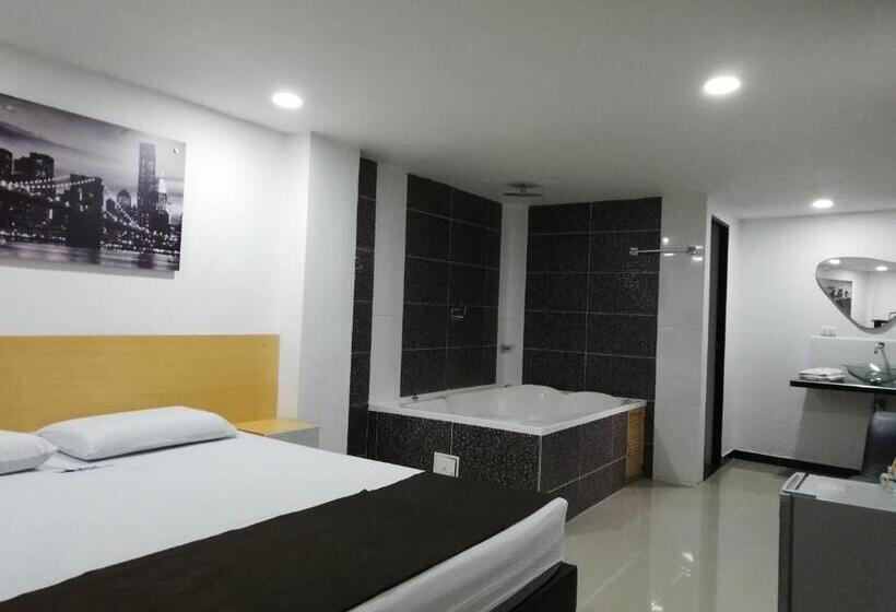 스탠다드 룸, Suramericana