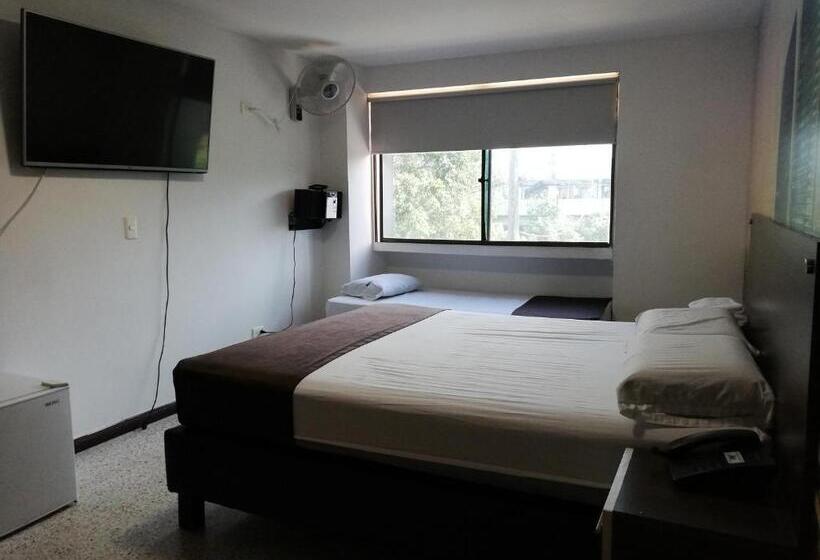 스탠다드 룸, Suramericana