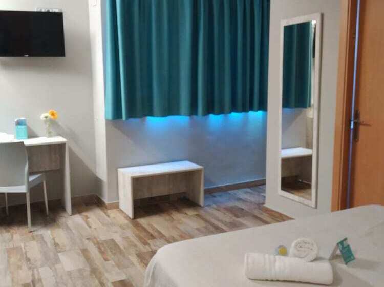 Семейный Номер, Te Maná