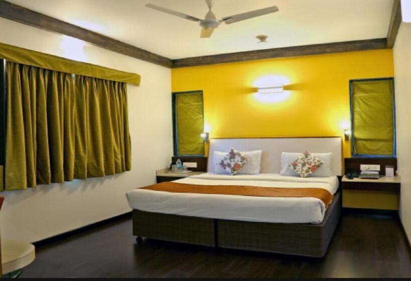 חדר סופריור, Vrishali Executive