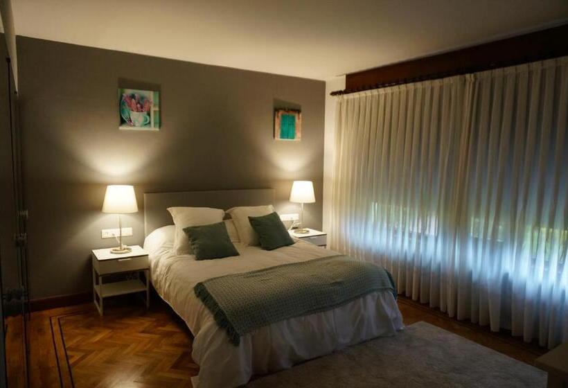 חדר קומפורט לשלושה, Aloka Rooms Sopela