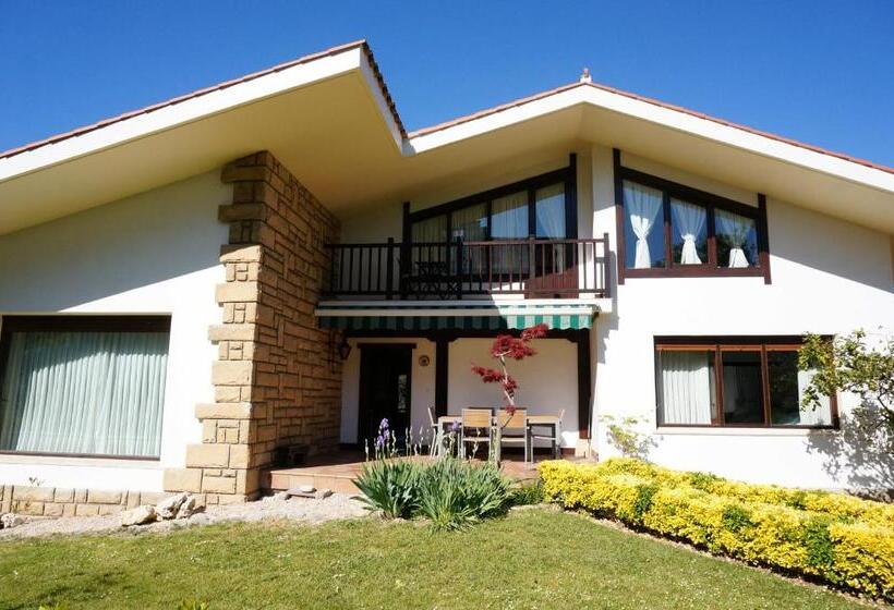 בקתת חדר, Aloka Rooms Sopela