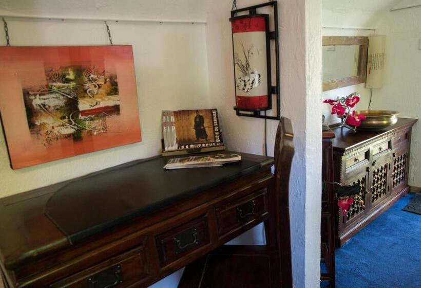 اتاق استاندارد, Crazy Lounge B&b