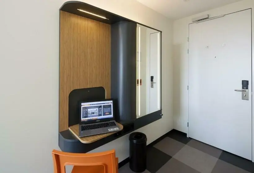 エコノミールーム, Easyhotel Amsterdam Zaandam