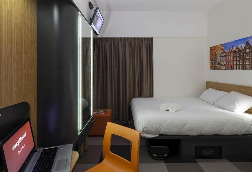 スーペリアールーム, Easyhotel Amsterdam Zaandam