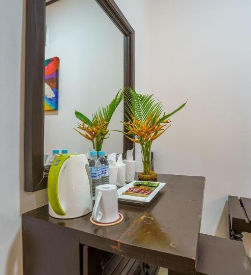 غرفة قياسية ثلاثية مزودة بشرفة, Abundia Unawatuna