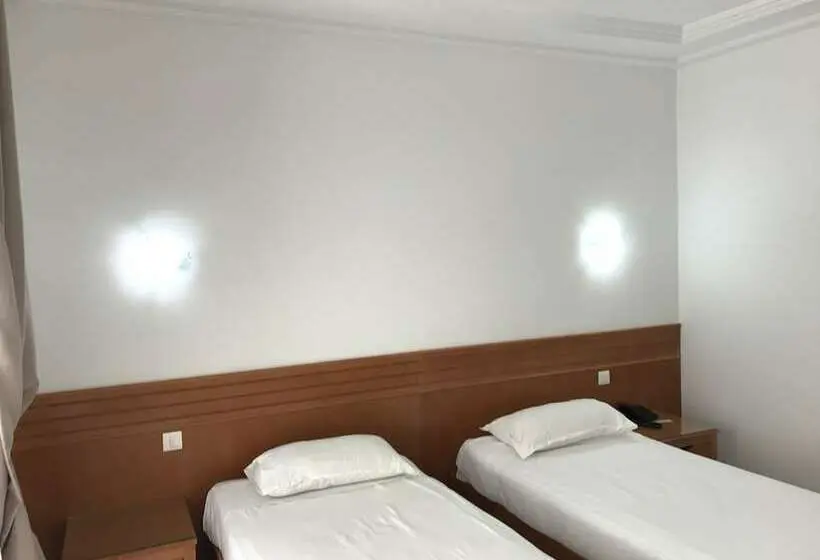 اتاق استاندارد, Al Karmel