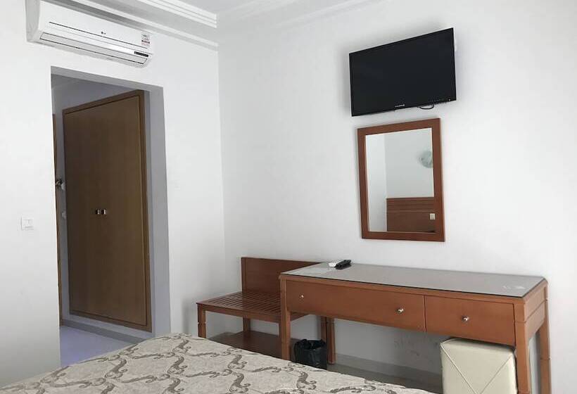 اتاق استاندارد, Al Karmel