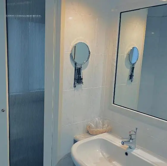 Standard Neljän Hengen Huone, Belsito Wellness & Spa