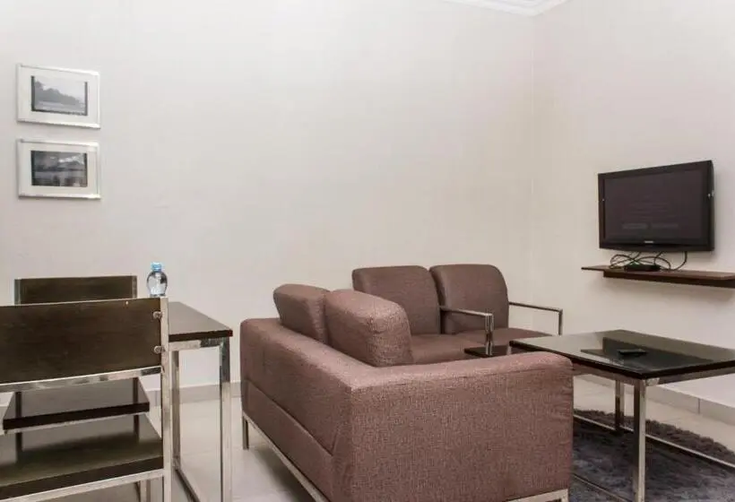 اتاق استاندارد, Cedar Place