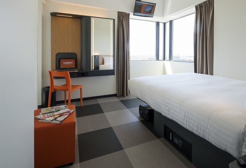 スーペリアールーム, Easyhotel Amsterdam Zaandam