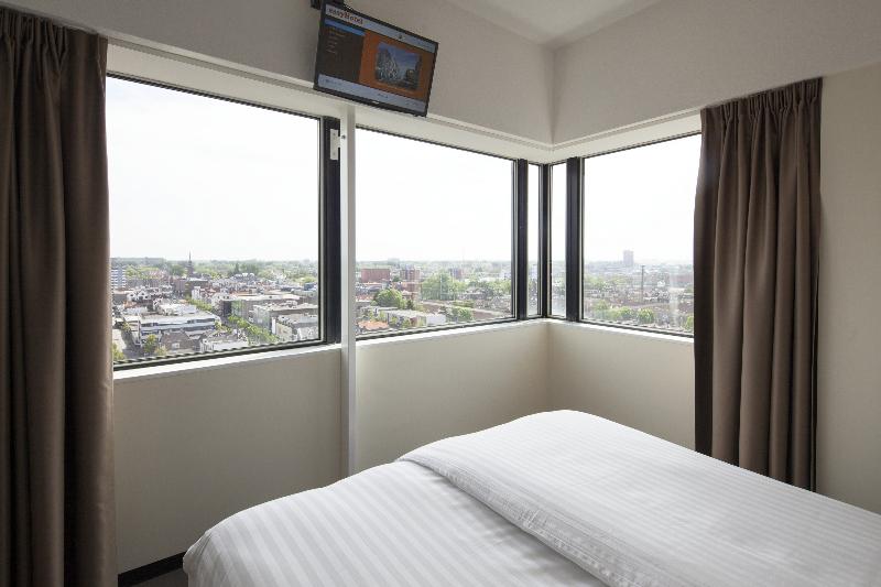 Номер Стандарт Трехместный, Easyhotel Amsterdam Zaandam