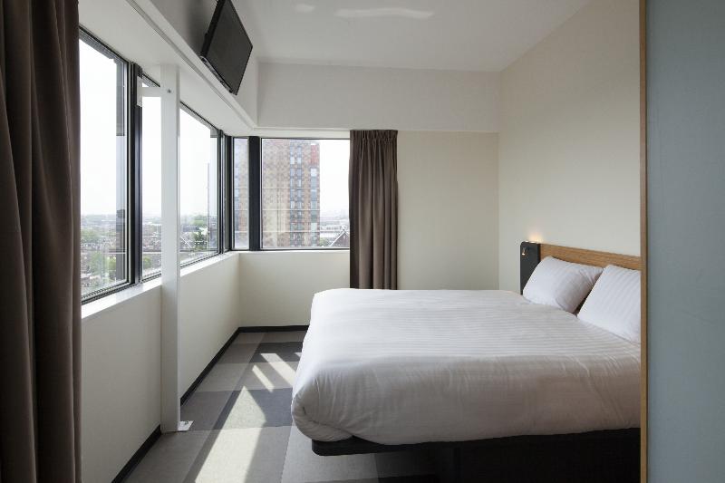 スタンダードトリプルルーム, Easyhotel Amsterdam Zaandam