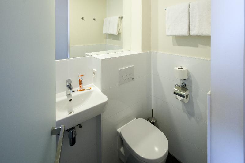 スタンダードルーム, Easyhotel Amsterdam Zaandam