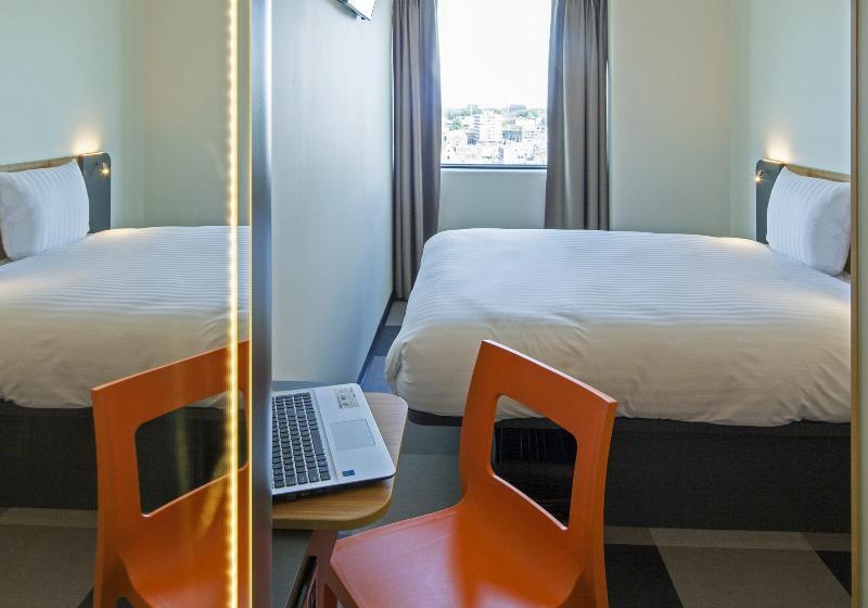 スタンダードルーム, Easyhotel Amsterdam Zaandam