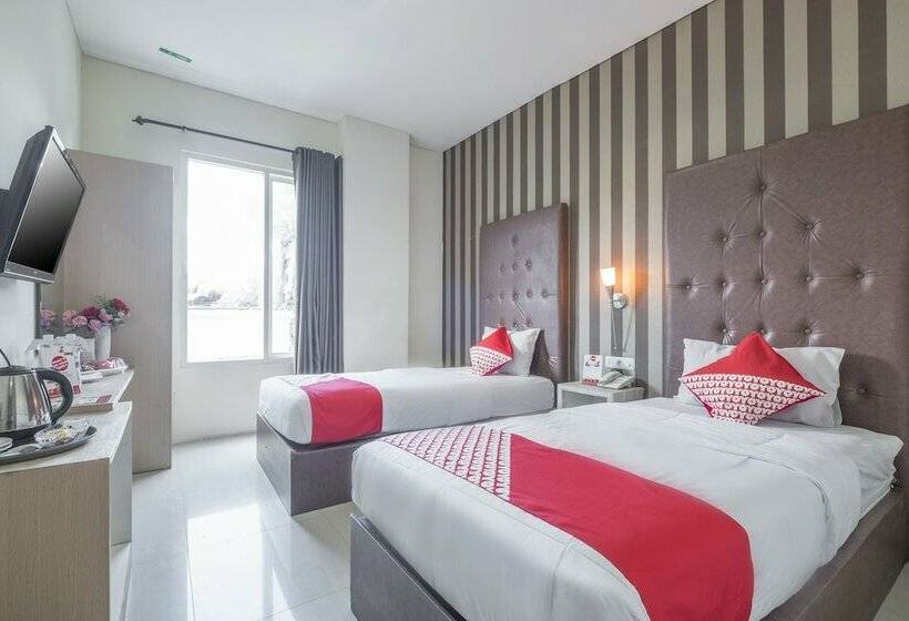 Camera Standard, Gahara