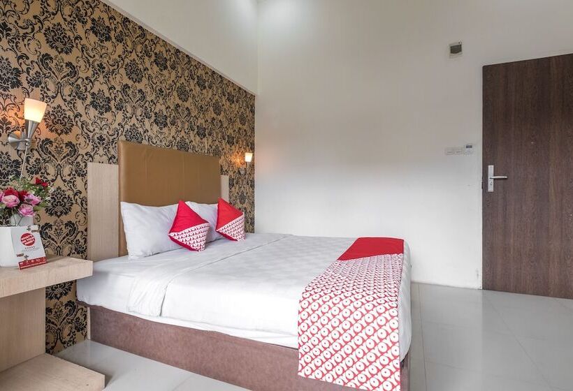 Camera Deluxe, Gahara