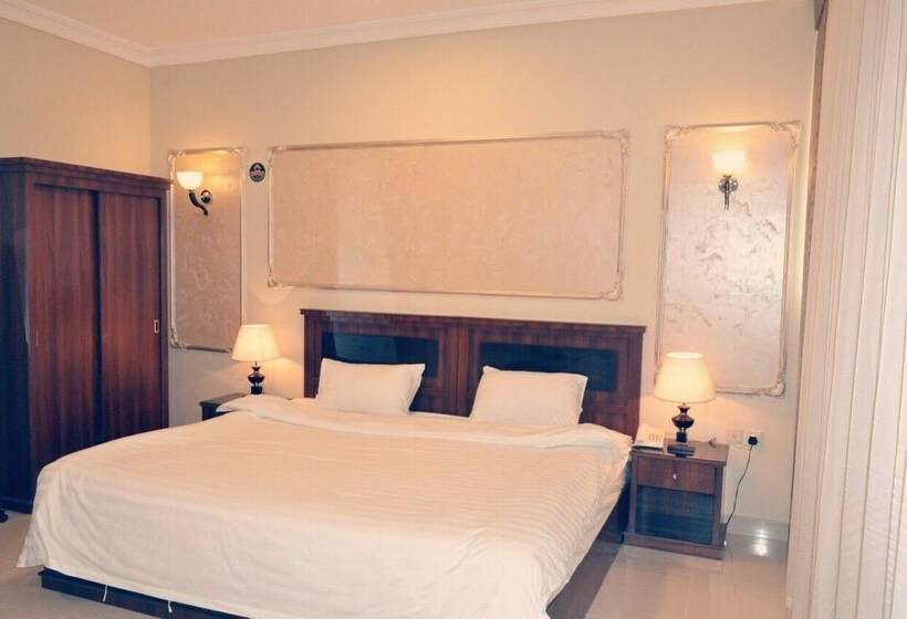 استودیوی لوکس, Gelnar Al Raqi