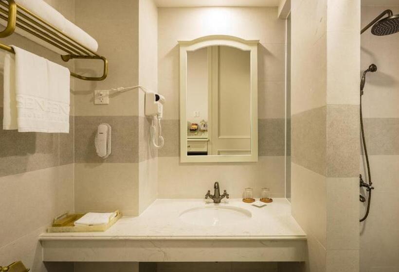 اتاق لوکس با چشمانداز شهر, Nha Trang Prince