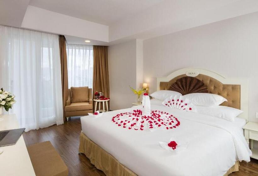 اتاق لوکس با چشمانداز شهر, Nha Trang Prince