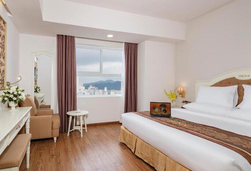 اتاق سوپریور با چشمانداز شهر, Nha Trang Prince