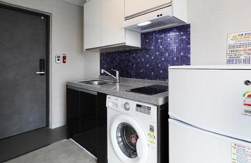 패밀리 룸, Mondavi