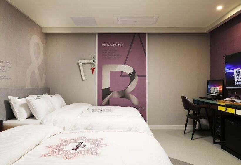 스탠다드 룸, Mondavi