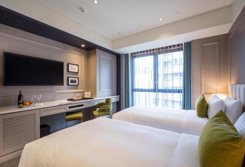 스탠다드 룸, Park Lees