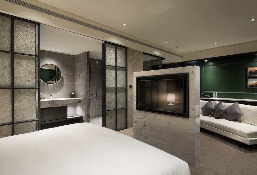 스위트, Park Lees