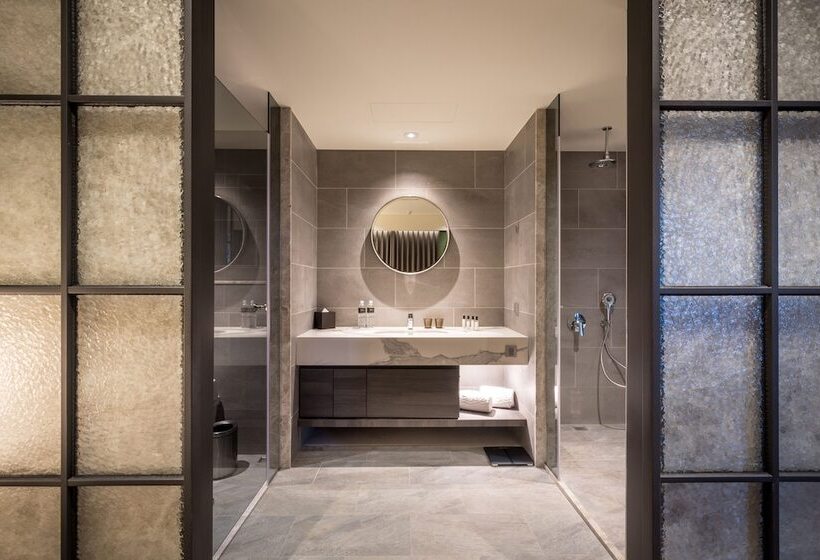 스위트, Park Lees