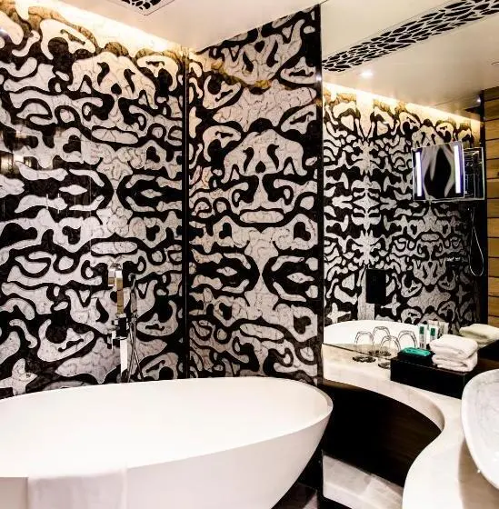Superior Zimmer mit Meerblick, Yoho Hollywood Roosevelt