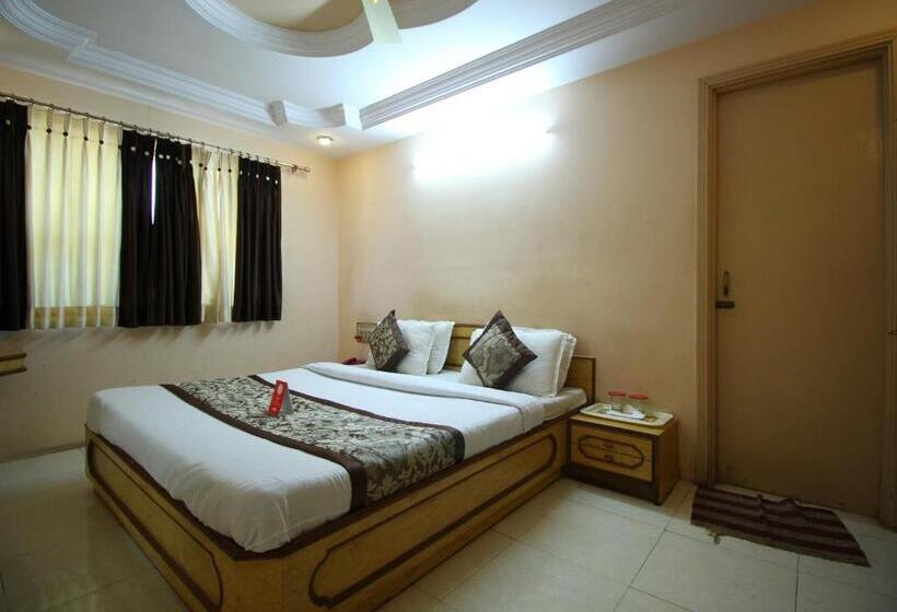 Quarto Estandar, Upasana