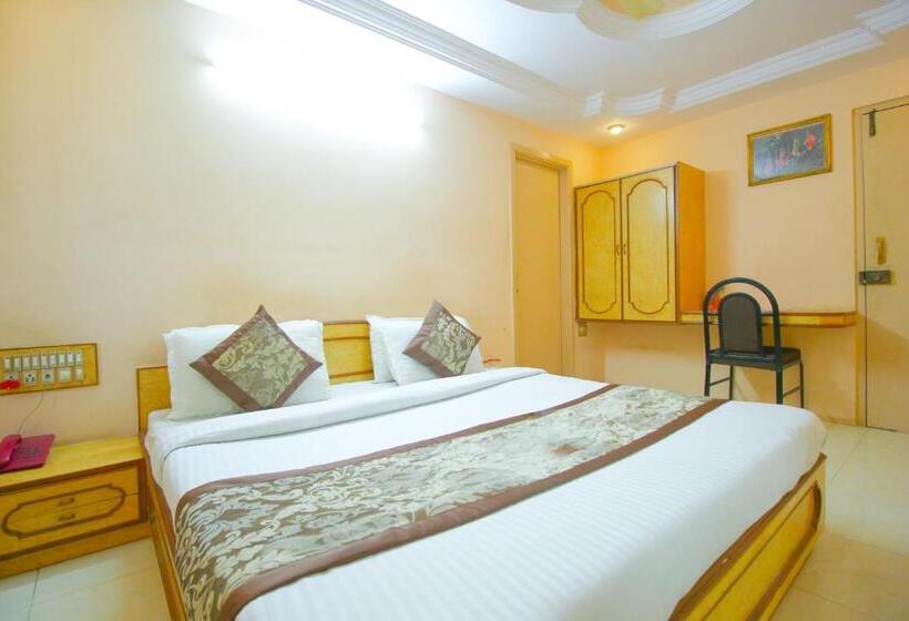 Quarto Estandar, Upasana