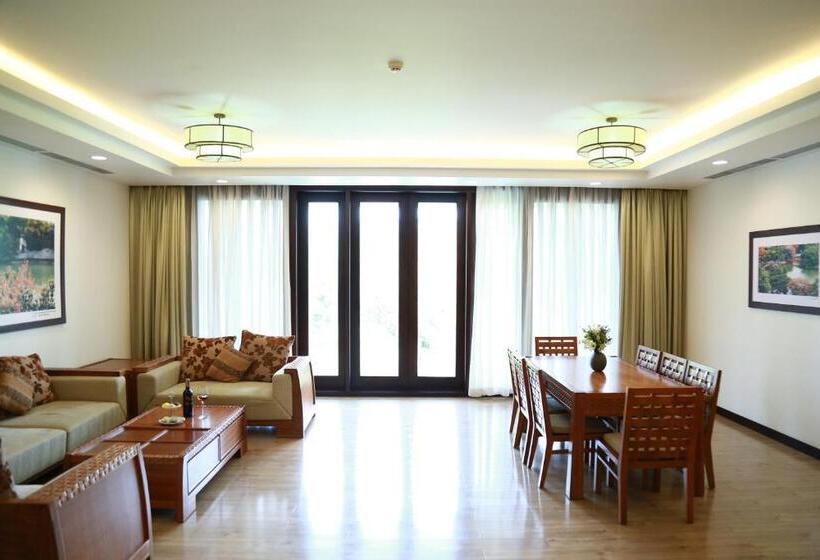 اتاق لوکس با تخت بزرگ, Ncc Garden Villas   Ncc