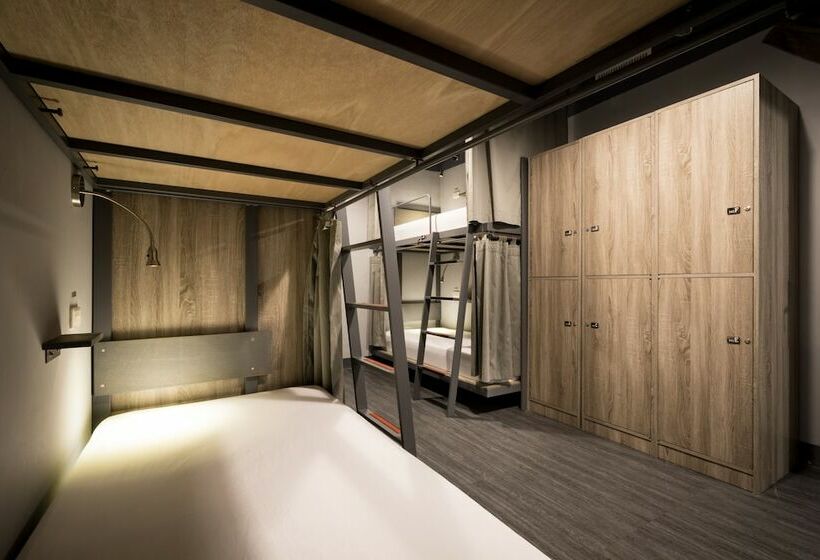 تختخواب در اتاق مشترک, Taipei Travelers International Hostel