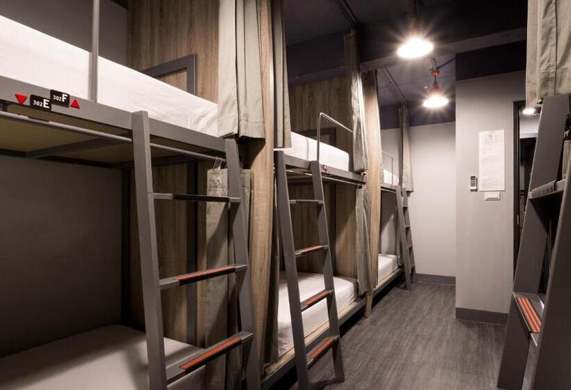 تختخواب در اتاق مشترک, Taipei Travelers International Hostel